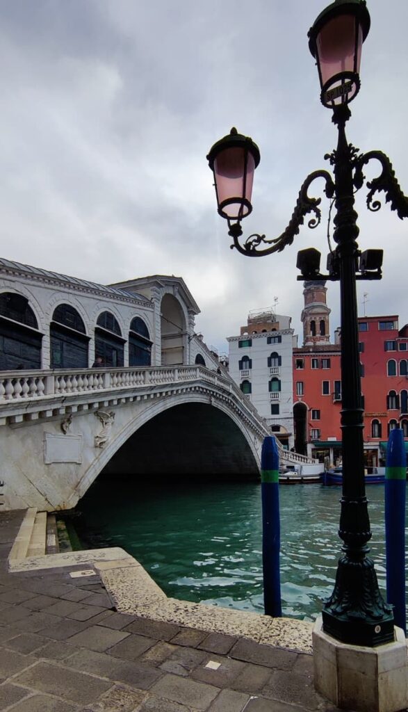 ponte di rialto venezia